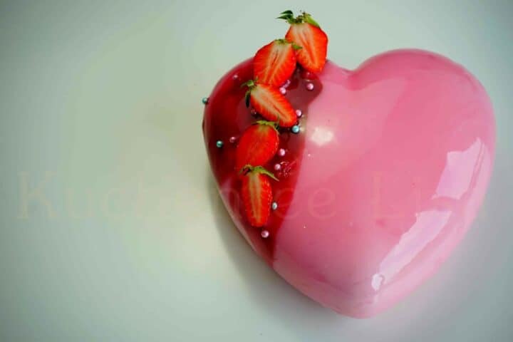 Klassisches Erdbeereis – Kuchenfee Lisa